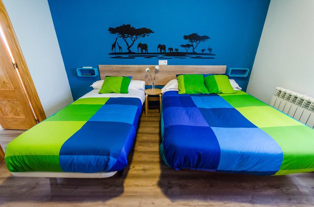 Hostal La Pastora Candeleda Exterior photo
